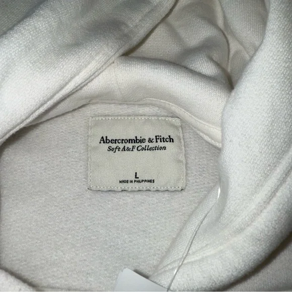 NWT! Abercrombie & Fitch - Soft AF White Hoodie - Large - Picture 4 of 4